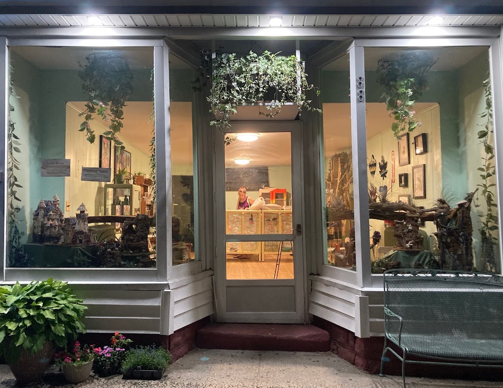 Glitter Thicket | restaurant | 88 Burd St, Nyack, NY 10960, USA | 8455967539 OR +1 845-596-7539