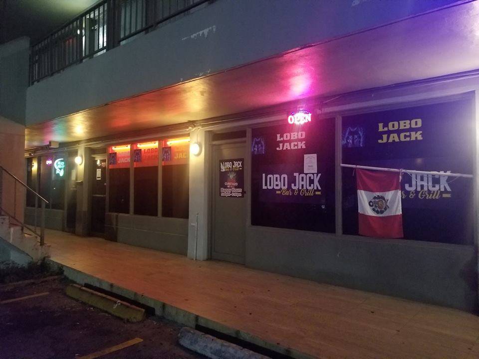 Lobo Jack Bar & Grill | restaurant | 4545 NW 7th St, Miami, FL 33126, USA | 8636778490 OR +1 863-677-8490
