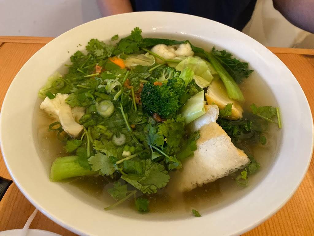 Rice and Noodle | restaurant | 15608 Ventura Blvd #3129, Encino, CA 91436, USA | 8187834204 OR +1 818-783-4204