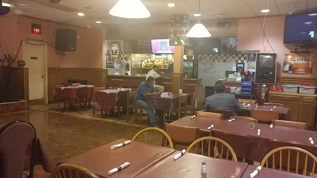 El Puerto Restaurant | restaurant | 4338 3007, Columbia Pike, Arlington, VA 22204, USA | 7032718100 OR +1 703-271-8100