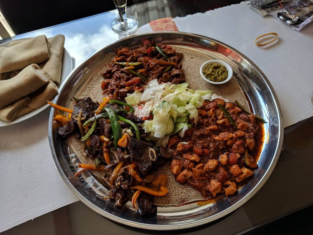 Habesha Restaurant | restaurant | 99 Montreal Rd, Vanier, ON K1L 6E8, Canada | 6137616120 OR +1 613-761-6120