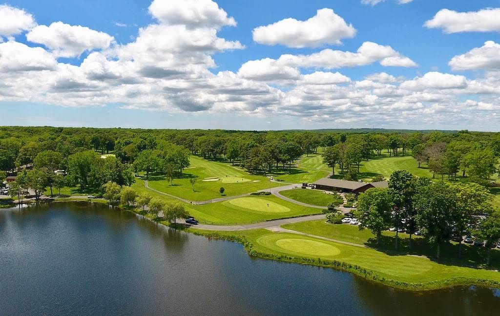 Spring Lake Golf Club | restaurant | 30 E Bartlett Rd, Middle Island, NY 11953, USA | 6319245115 OR +1 631-924-5115