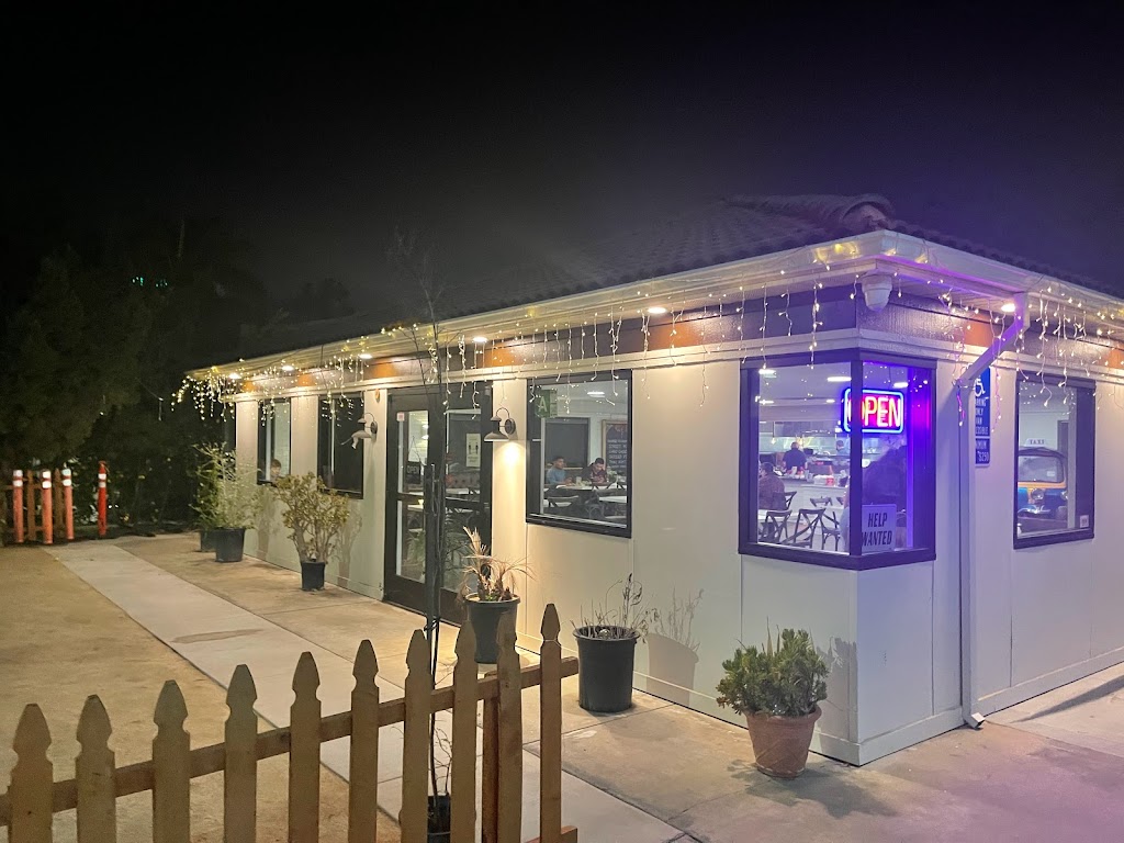 Brown Rice Thai Restaurant | restaurant | 233 Gentle Springs Ln, Diamond Bar, CA 91765, USA | 9093968799 OR +1 909-396-8799