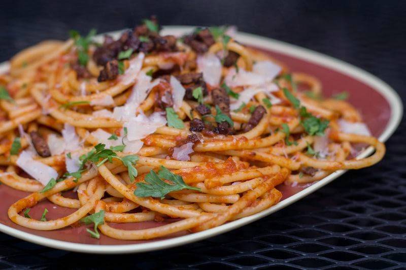 Artigiano | restaurant | 3302 SE Division St, Portland, OR 97202, USA | 5038603419 OR +1 503-860-3419