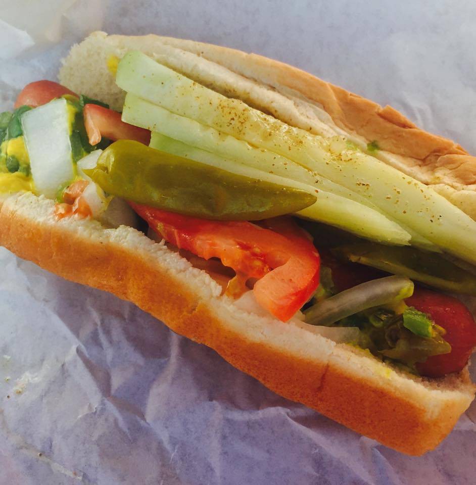 Dons Drive-In Restaurant | restaurant | 7748 S Kedzie Ave, Chicago, IL 60652, USA | 7734769392 OR +1 773-476-9392