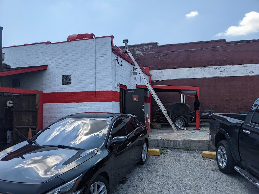 Grill House Smoke House | restaurant | 1545 N Broadway, St. Louis, MO 63102, USA | 3146218180 OR +1 314-621-8180