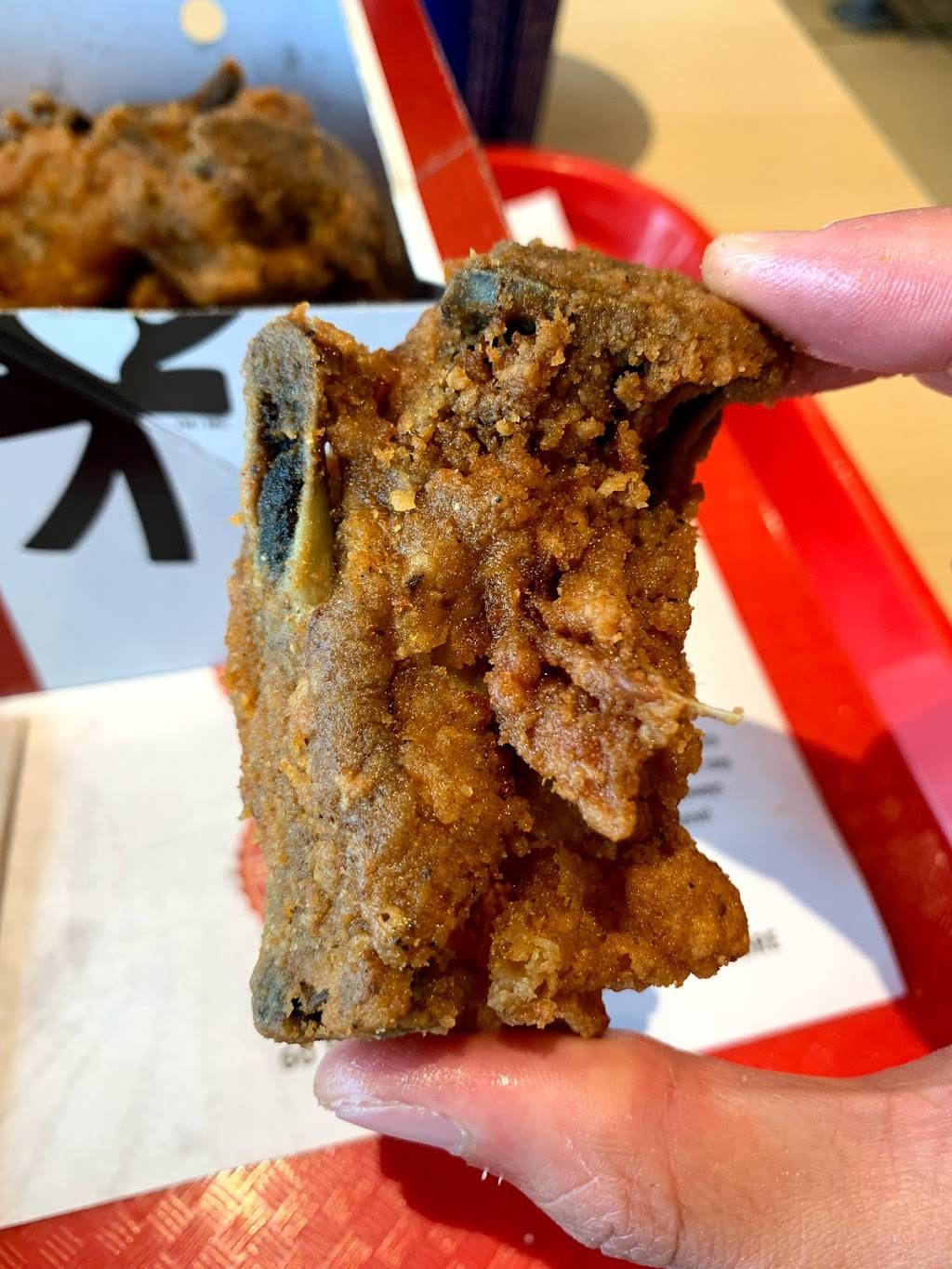 KFC | meal delivery | 156 The Queensway, Etobicoke, ON M8Y 1J2, Canada | 4162524601 OR +1 416-252-4601