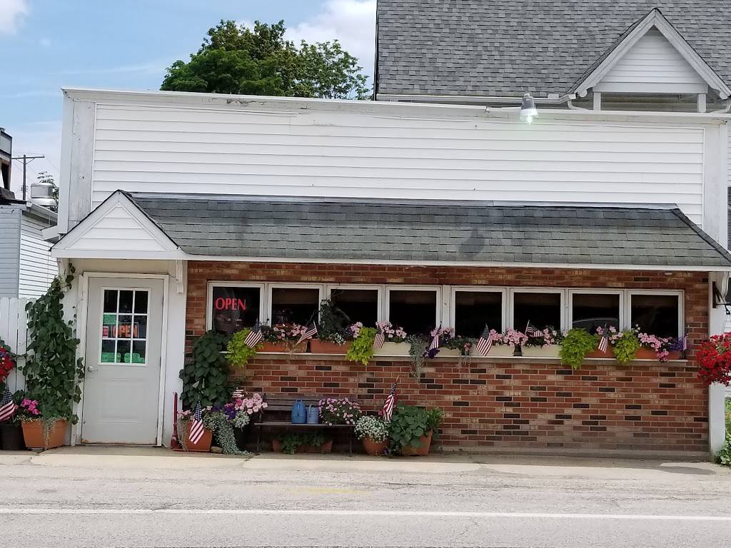 Stockers On the Park | restaurant | 6731 Madison Rd, Thompson, OH 44086, USA | 4402983547 OR +1 440-298-3547