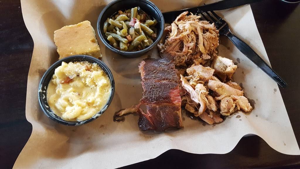 MISSION BBQ | restaurant | 1213 Veterans Pkwy, Clarksville, IN 47129, USA | 8122693860 OR +1 812-269-3860