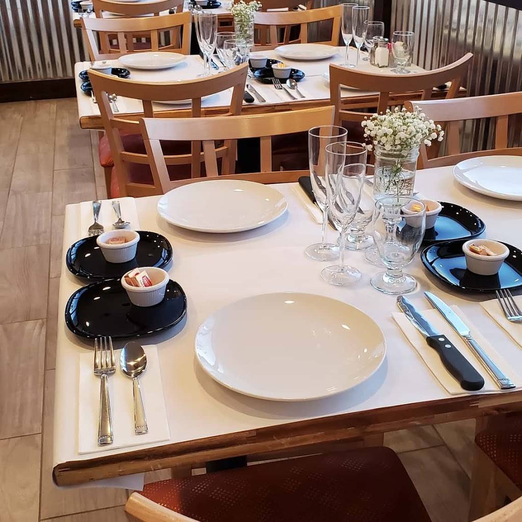 Derricks on Atlantic | restaurant | 3502 Atlantic Ave, Long Beach, CA 90807, USA | 5623378131 OR +1 562-337-8131