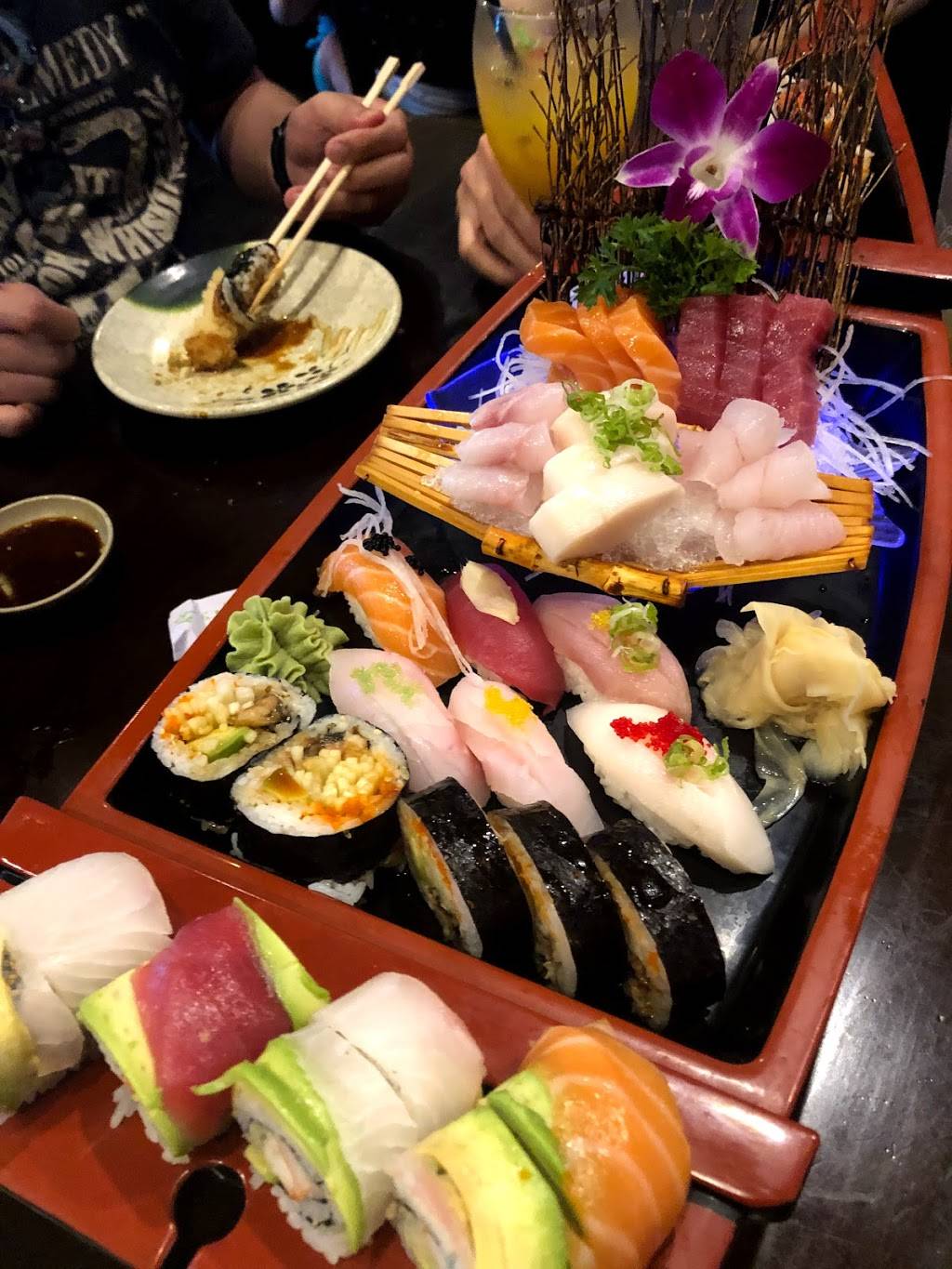 Thyme Japanese Cuisine | restaurant | 97 Turnpike St, North Andover, MA 01845, USA | 9786865888 OR +1 978-686-5888