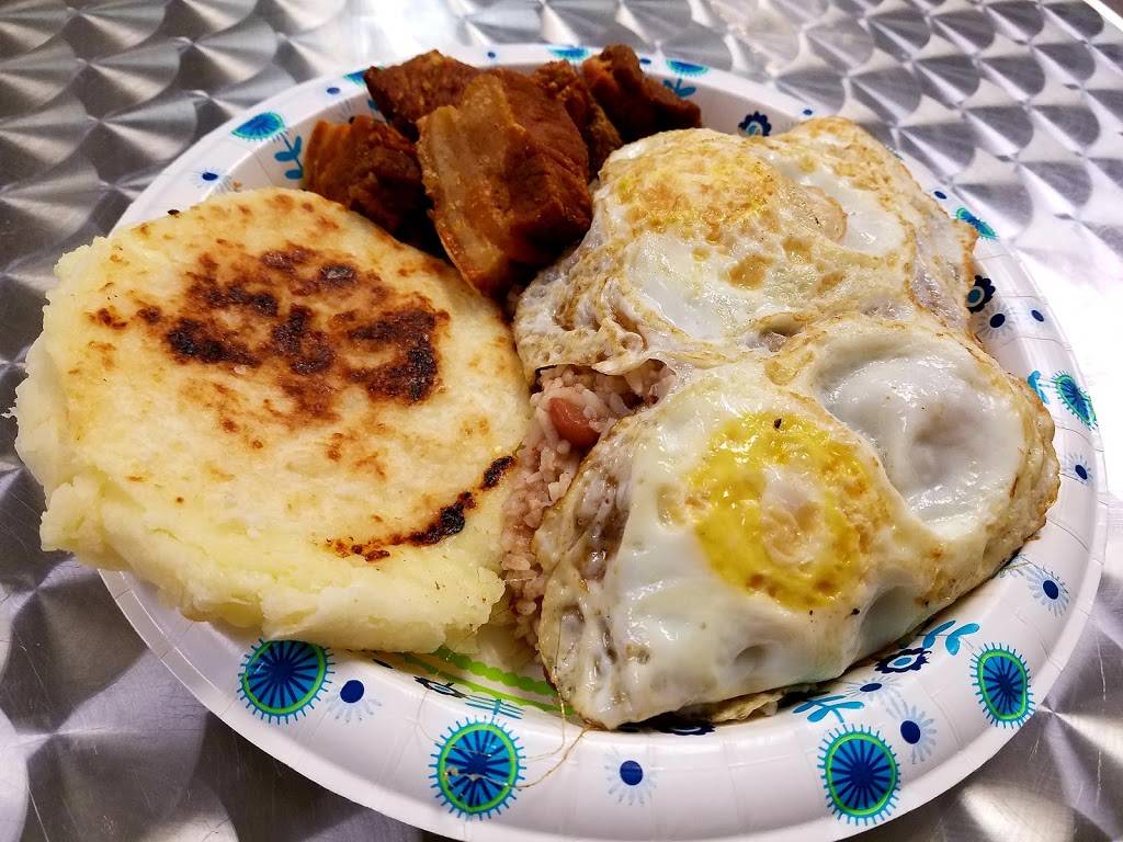 La Estacion Cafe | restaurant | 1390 Brickell Ave #100, Miami, FL 33131, USA | 3055397465 OR +1 305-539-7465