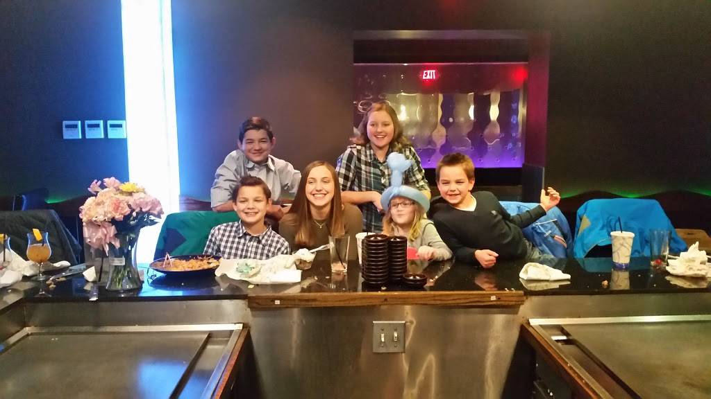 Ooka Sushi Hibachi Lounge | restaurant | 166 Main Ave #200, Clifton, NJ 07014, USA | 8628997005 OR +1 862-899-7005