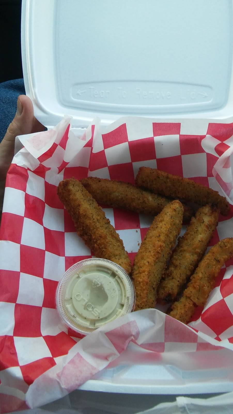 The Sea Horse Inn | restaurant | 710 Wise Ave, Dundalk, MD 21222, USA | 4103881150 OR +1 410-388-1150