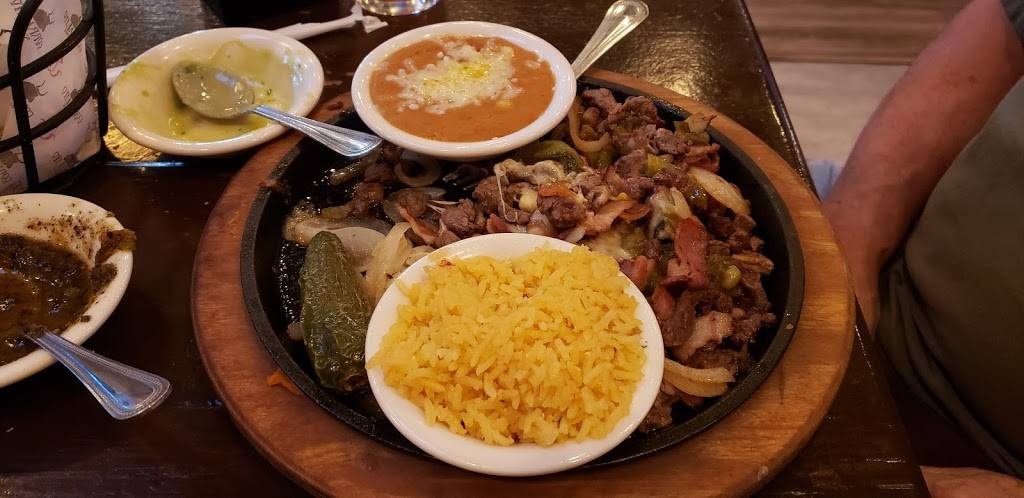 Corralito Steak House (1501 N. Zaragoza ) | restaurant | 1501 N Zaragoza Rd, El Paso, TX 79936, USA | 9153451133 OR +1 915-345-1133