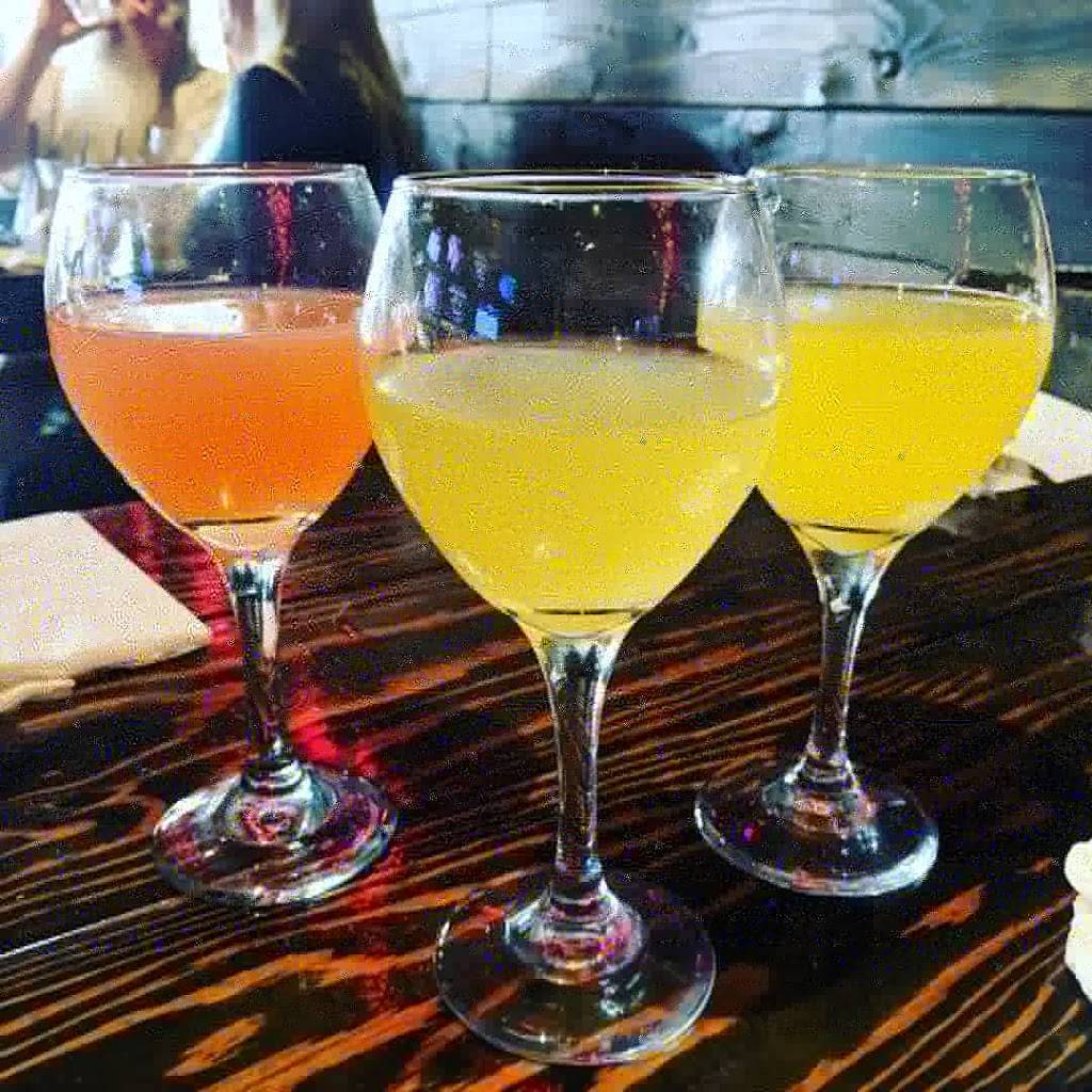 Slidebar Rock n Roll Kitchen | restaurant | 122 E Commonwealth Ave, Fullerton, CA 92832, USA | 7148712233 OR +1 714-871-2233