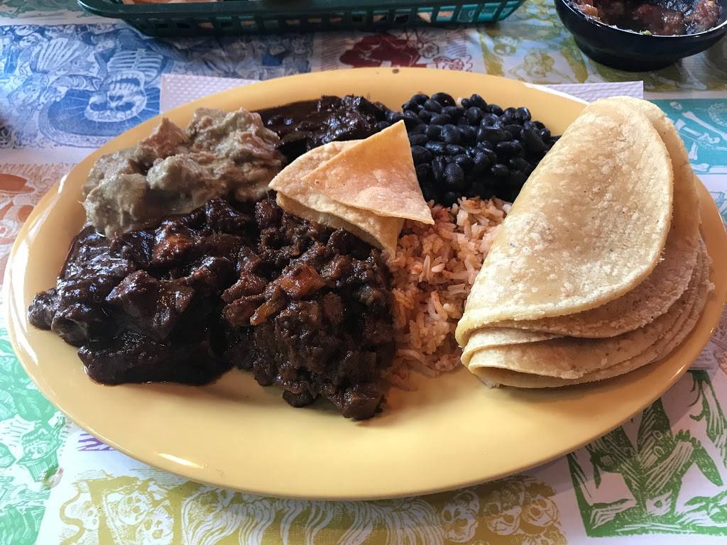 Mi Mero Mole | restaurant | 32 NW 5th Ave, Portland, OR 97209, USA | 9712668575 OR +1 971-266-8575