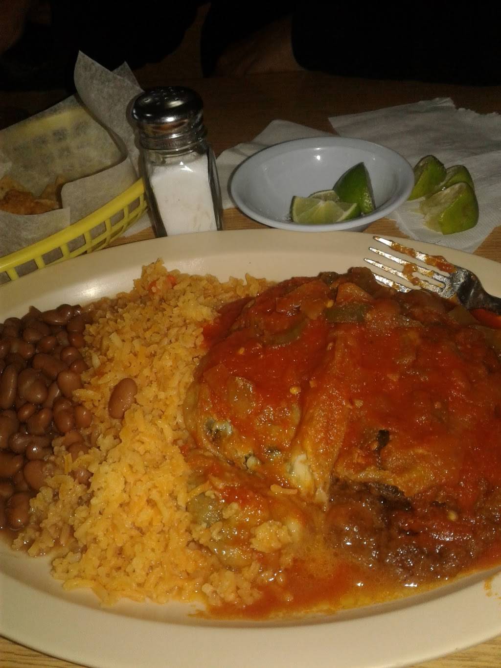 La Villa Restaurant | restaurant | 324 Collins St, Joliet, IL 60432, USA | 8157227486 OR +1 815-722-7486