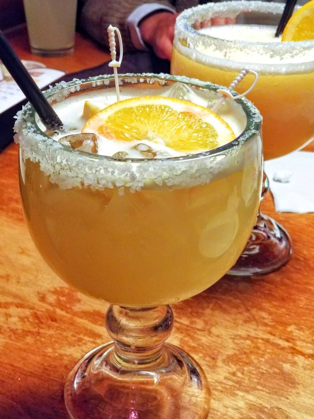 Texas Roadhouse | restaurant | 424 Broadway, Methuen, MA 01844, USA | 9789755588 OR +1 978-975-5588