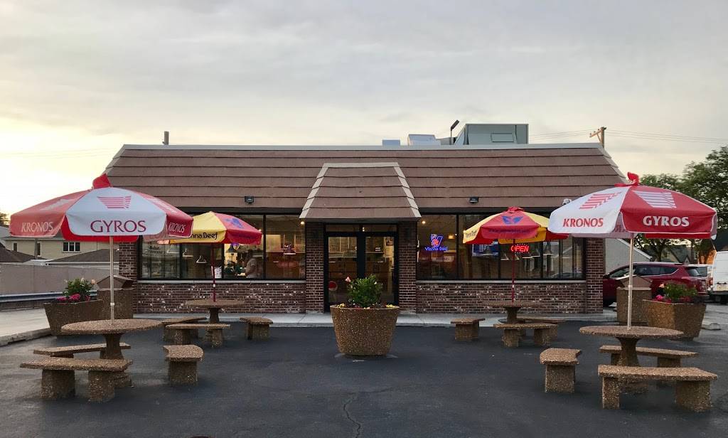 The Dog Stop | restaurant | 6100 W Belmont Ave, Chicago, IL 60634, USA | 7732838722 OR +1 773-283-8722