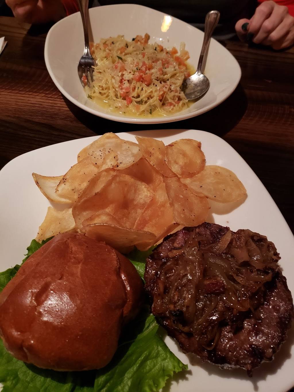 Black Mountain Grill | restaurant | 11021 S Eastern Ave, Henderson, NV 89052, USA | 7029900990 OR +1 702-990-0990