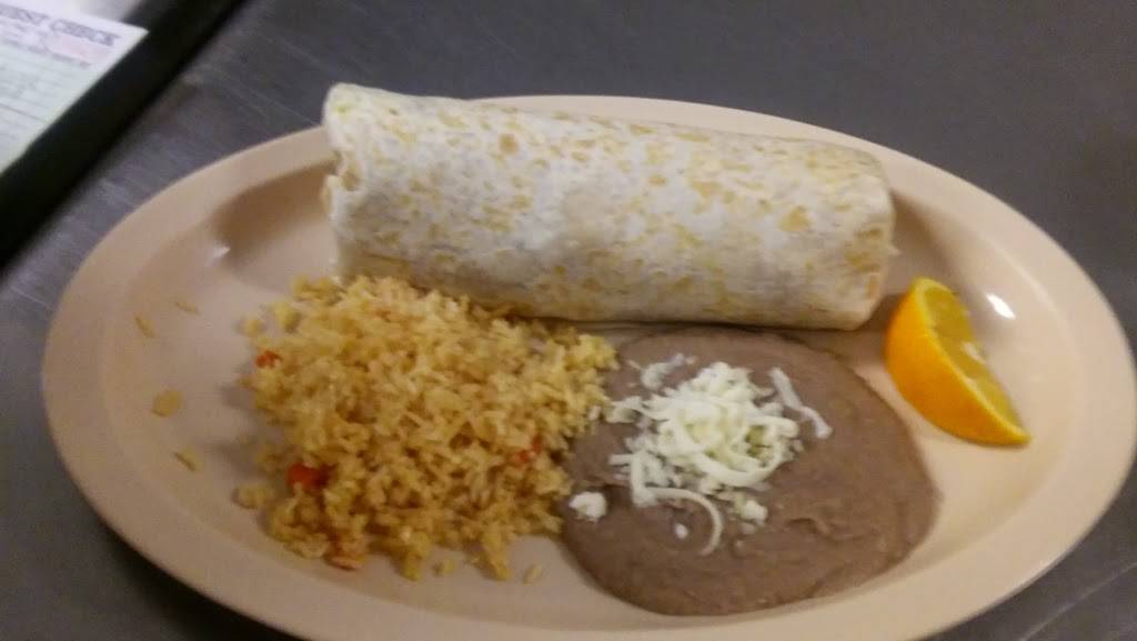 Sofias Mexican Restaurant | restaurant | 640 E State Rd, Island Lake, IL 60042, USA | 8475268478 OR +1 847-526-8478