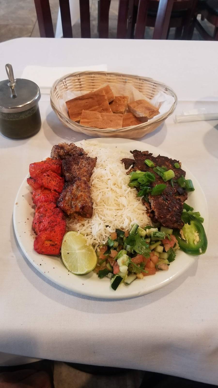 De Afghanan Kabob House | restaurant | 2712 Naglee Rd, Tracy, CA 95304, USA | 2092079751 OR +1 209-207-9751