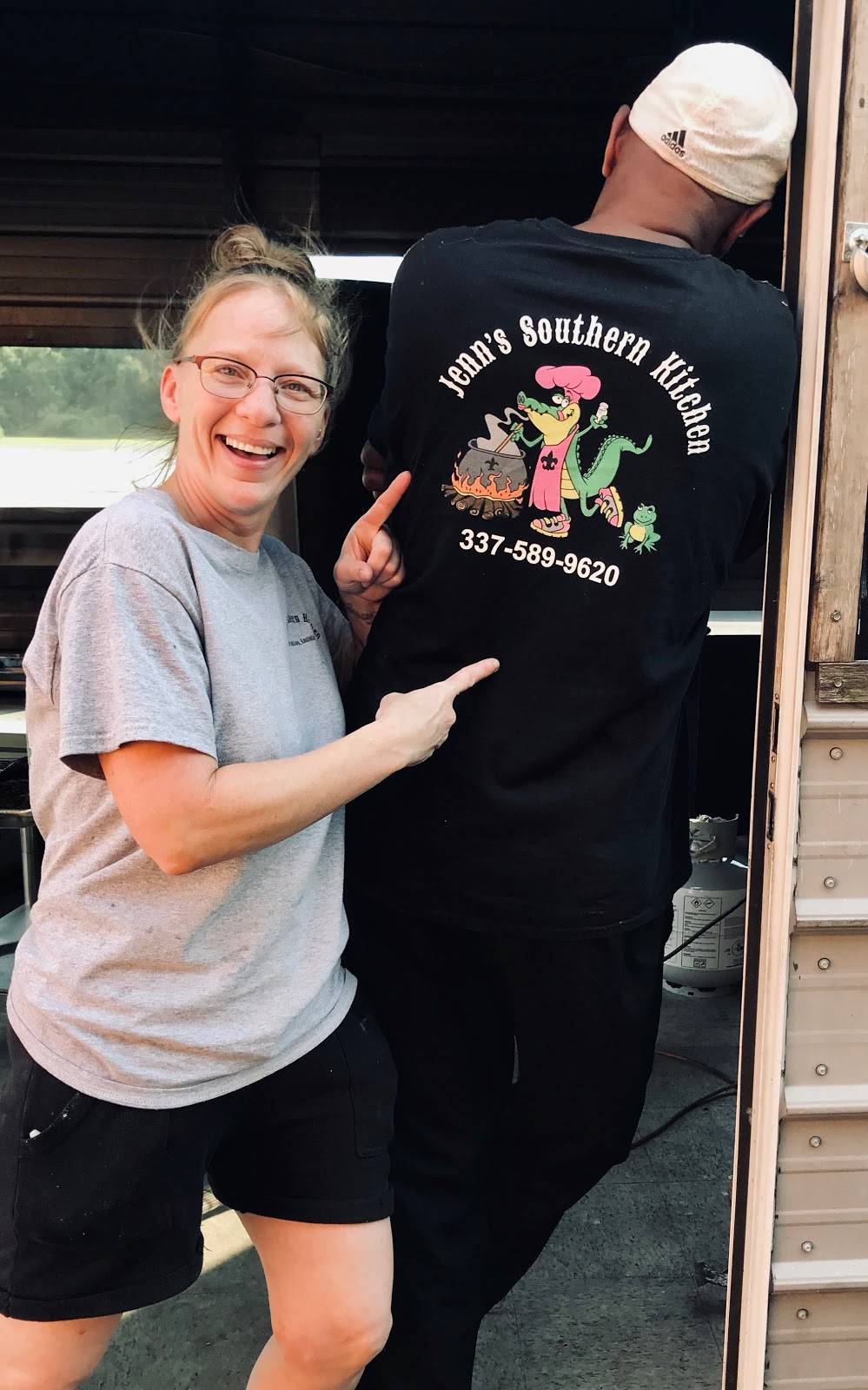 Jenn’s Southern Kitchen | restaurant | 2213 Old Hwy 90, Vinton, LA 70668, USA | 3375899620 OR +1 337-589-9620