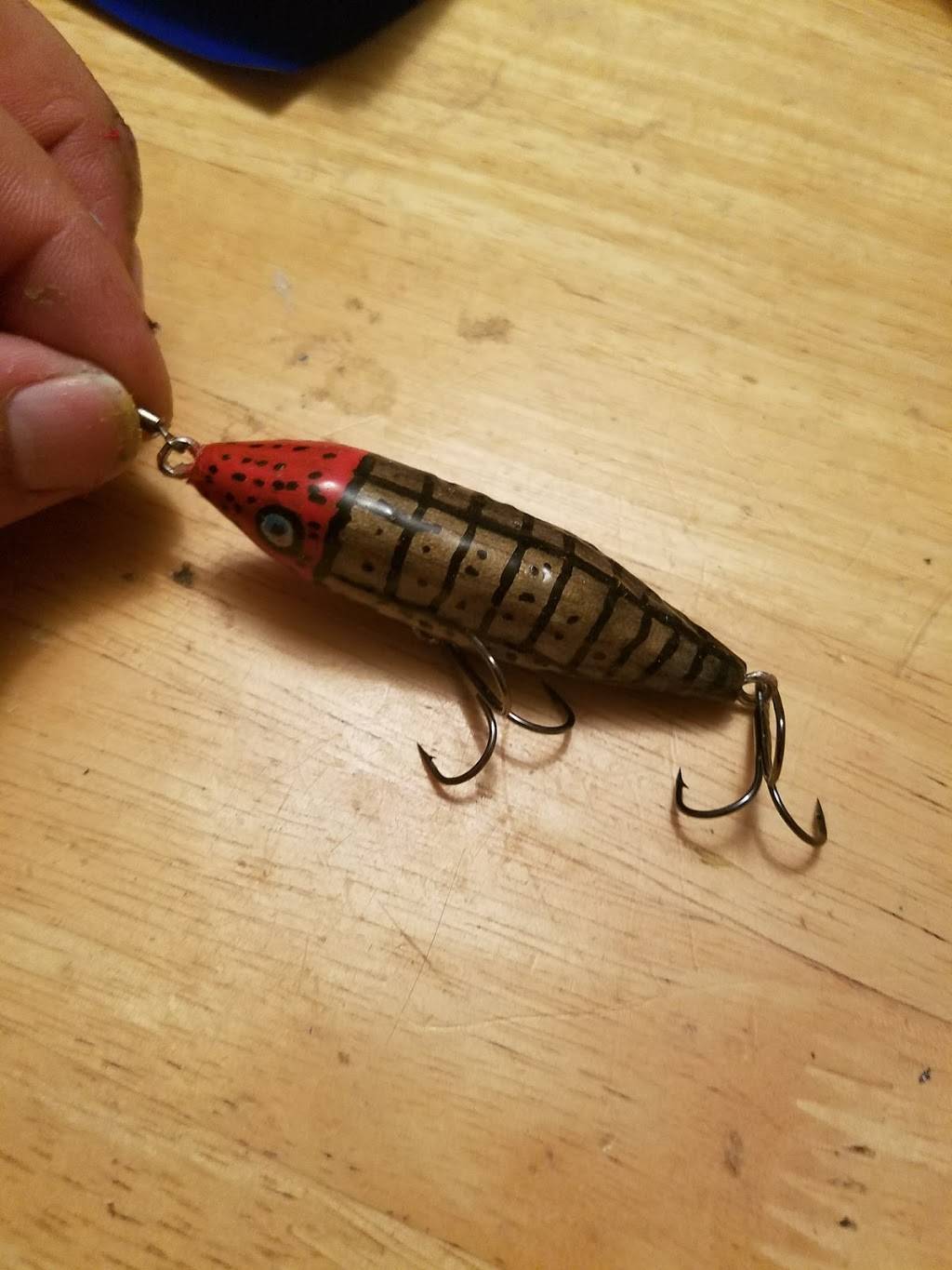 Freddies Restaurant | restaurant | 353 Totowa Ave, Paterson, NJ 07502, USA | 8622573492 OR +1 862-257-3492