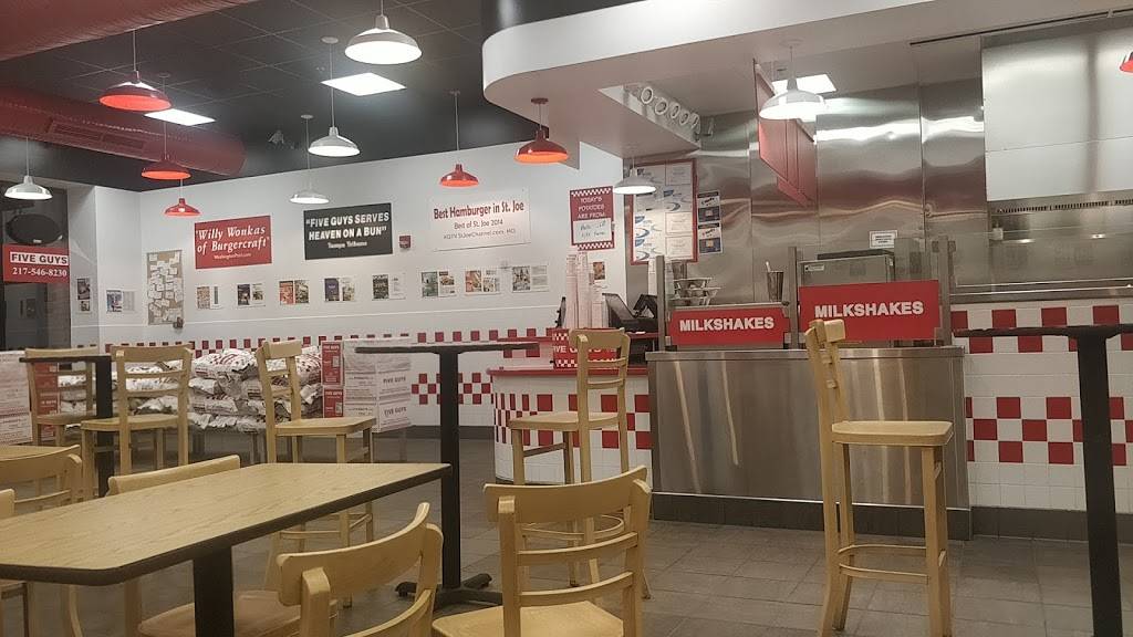Five Guys | meal takeaway | 2501 Wabash Ave, Springfield, IL 62704, USA | 2175468230 OR +1 217-546-8230
