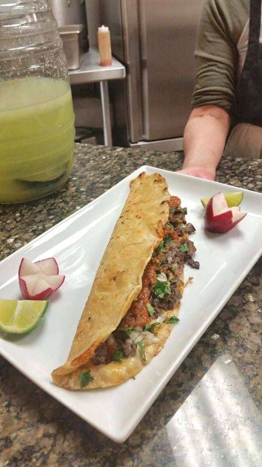 El Mercadito Mexican Grocery | restaurant | 77 Marrows Rd, Newark, DE 19713, USA | 3027384287 OR +1 302-738-4287