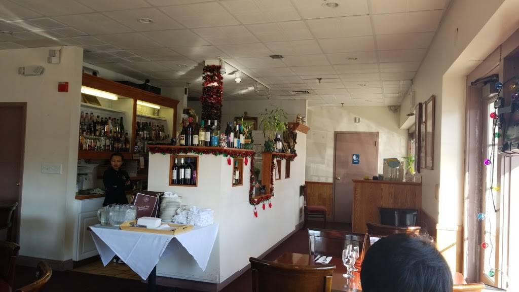 Taste of Thai | restaurant | 22-24 Broad St, Milford, CT 06460, USA | 2038762299 OR +1 203-876-2299