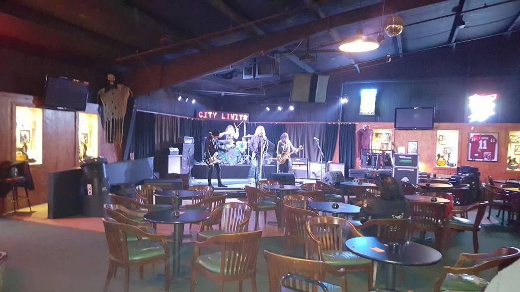 City Limits Bar | restaurant | 4801 S Eastern Ave, Oklahoma City, OK 73129, USA | 4056193939 OR +1 405-619-3939