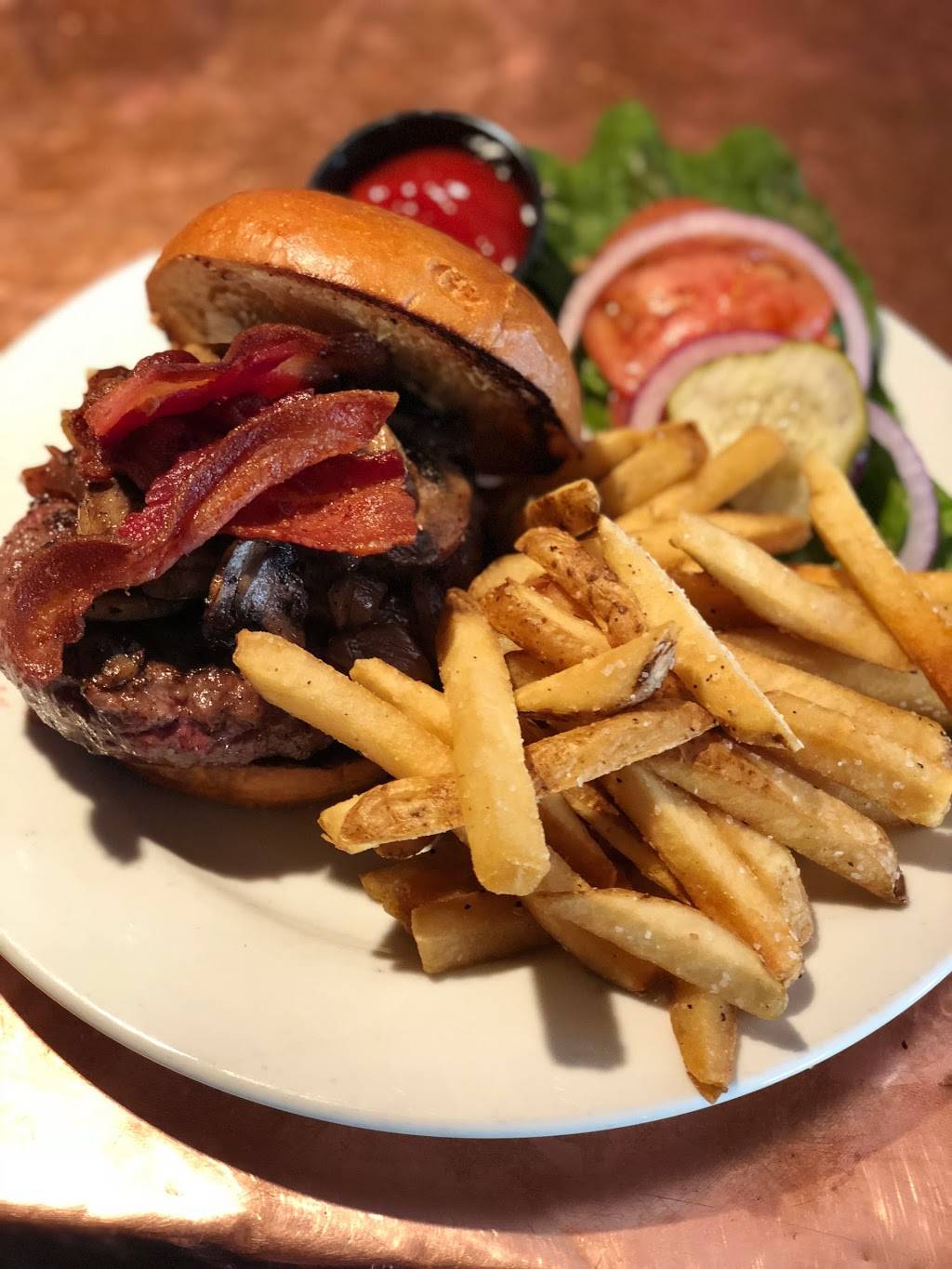 Denos Mountain Bistro | restaurant | 78911 US-40, Winter Park, CO 80482, USA | 9707265332 OR +1 970-726-5332