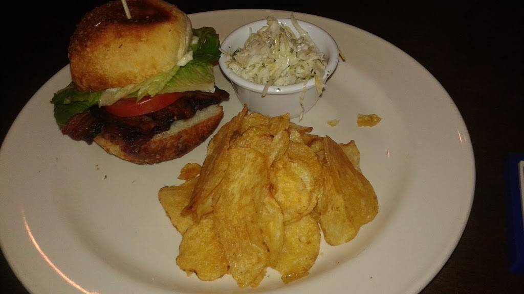 Shortys | restaurant | 2884 N Druid Hills Rd NE B, Atlanta, GA 30329, USA | 4043156262 OR +1 404-315-6262