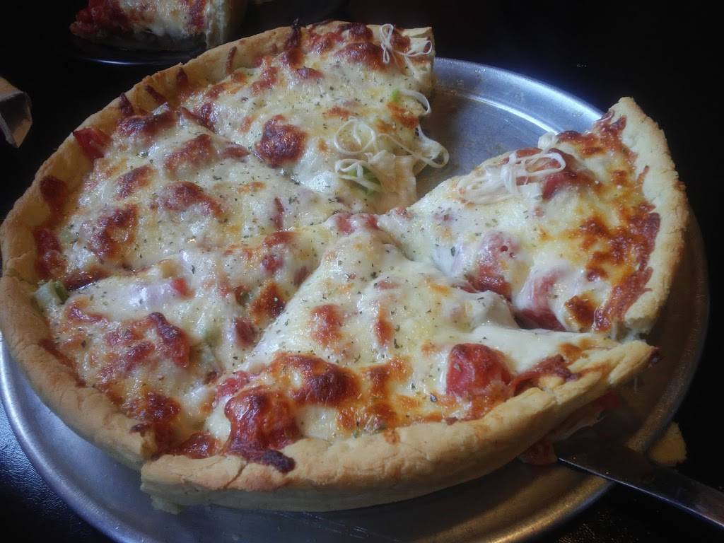 La Gondola Spaghetti House | meal takeaway | 700 E War Memorial Dr, Peoria, IL 61614, USA | 3096880800 OR +1 309-688-0800