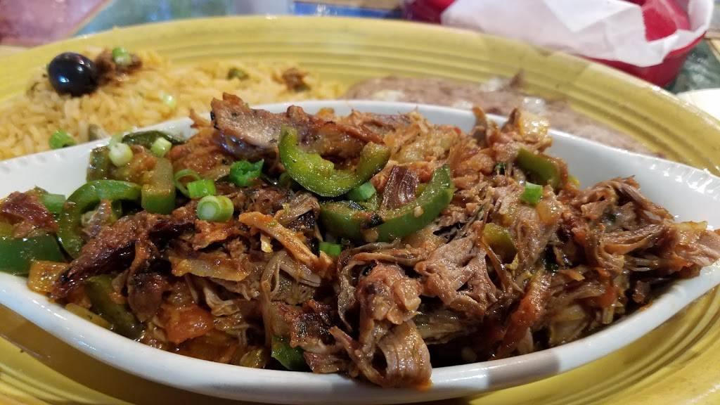 Yolandas Mexican Café | restaurant | 86 E Daily Dr, Camarillo, CA 93010, USA | 8053899922 OR +1 805-389-9922