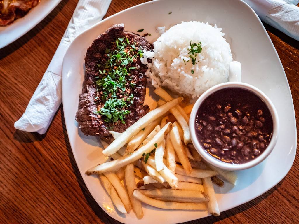 À Brasileira | restaurant | 2417 S Hiawassee Rd, Orlando, FL 32835, USA | 4076015992 OR +1 407-601-5992