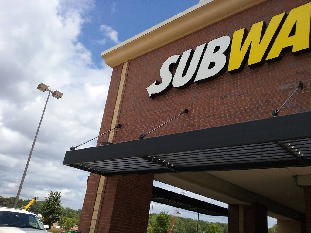 Subway Restaurants | restaurant | 768 MN-110, Mendota Heights, MN 55120, USA | 6514051327 OR +1 651-405-1327