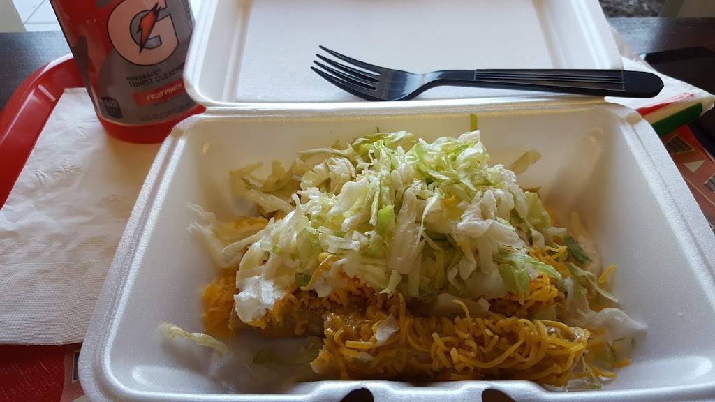 Sombrero Mexican Food | restaurant | 11040 Rancho Carmel Dr #5, San Diego, CA 92128, USA | 8584513367 OR +1 858-451-3367