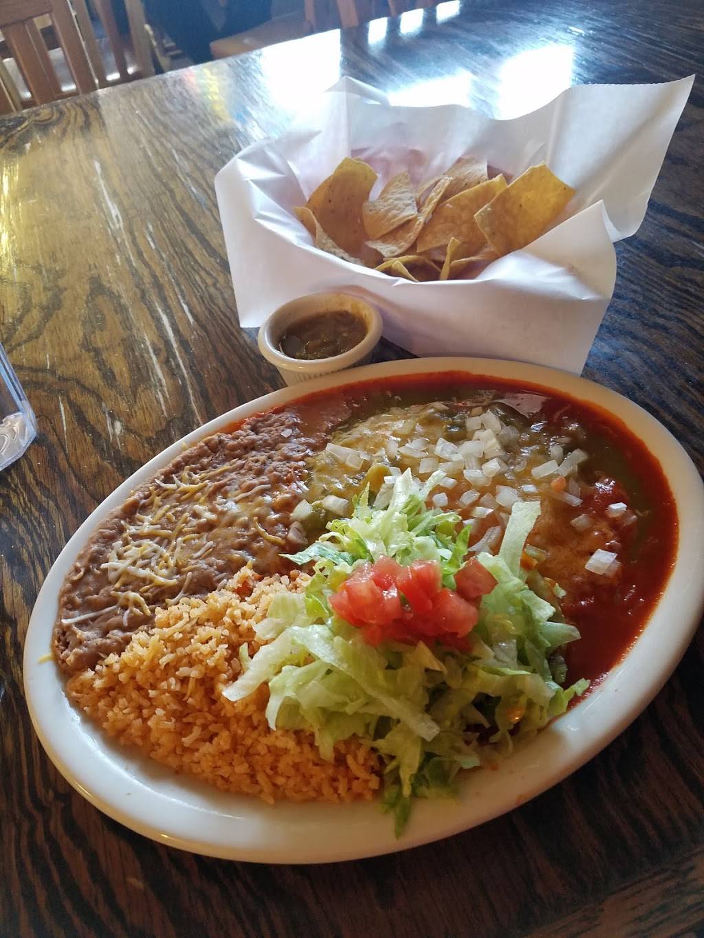 Nachos Restaurant | restaurant | 904 U.S. Rte 66, Moriarty, NM 87035, USA | 5058325505 OR +1 505-832-5505