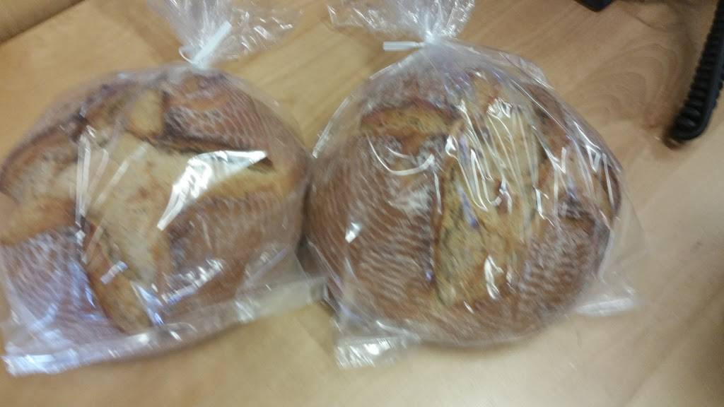 Autour Du Moulin | bakery | 859 Rue Notre-Dame, Repentigny, QC J5Y 1C6, Canada | 4506541611 OR +1 450-654-1611