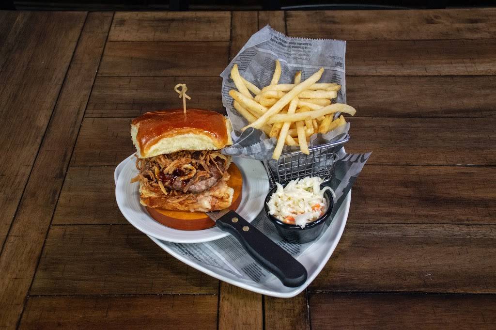 Rivers Eatery and Pub | restaurant | 4926 N River Rd, Schiller Park, IL 60176, USA | 8479162351 OR +1 847-916-2351