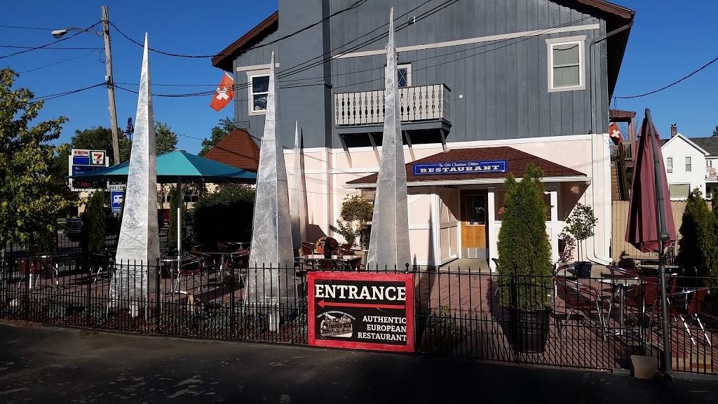 The Old Christmas Station Restaurant | restaurant | 100 S Main St, Frankenmuth, MI 48734, USA | 9892628196 OR +1 989-262-8196