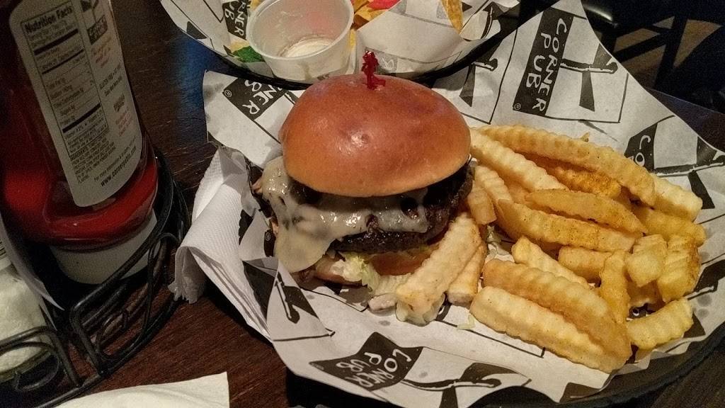 Corner Pub in the Woods | restaurant | 8058 TN-100, Nashville, TN 37221, USA | 6158669919 OR +1 615-866-9919