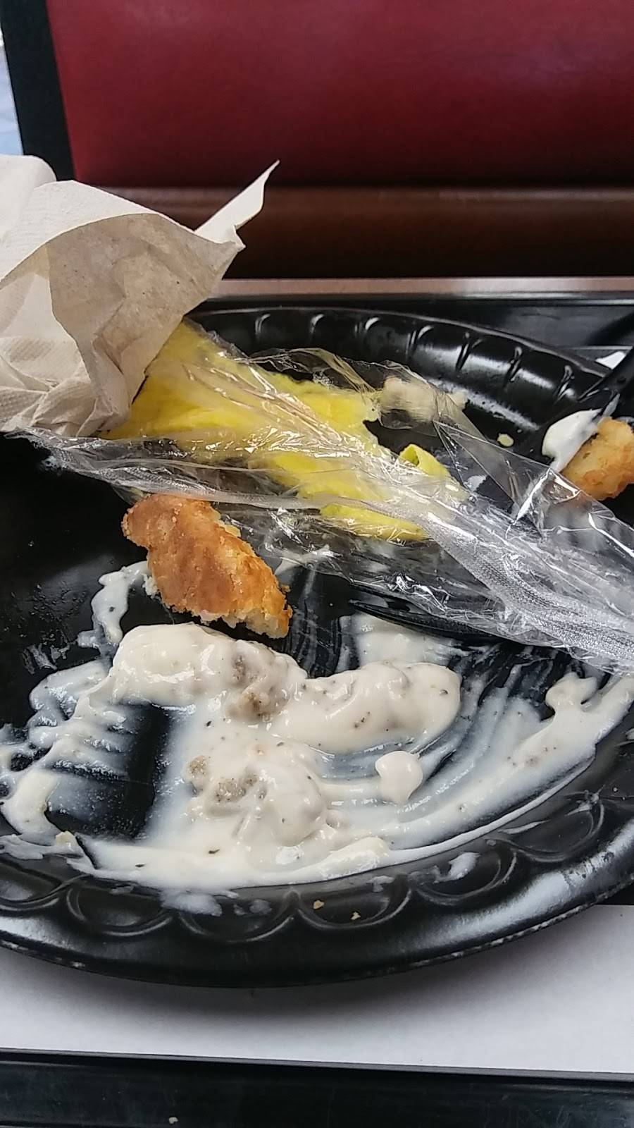 Hardees | restaurant | 5950 S Brookville Rd, Indianapolis, IN 46219, USA | 3173597513 OR +1 317-359-7513