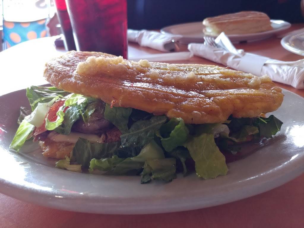 Tanias | restaurant | 4714 Indianapolis Blvd, East Chicago, IN 46312, USA | 2193976618 OR +1 219-397-6618