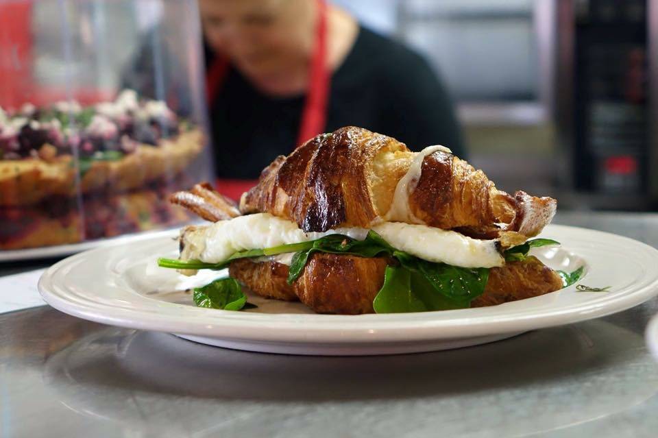 Franchettis | restaurant | 1229 N Dutton Ave, Santa Rosa, CA 95401, USA | 7075261229 OR +1 707-526-1229