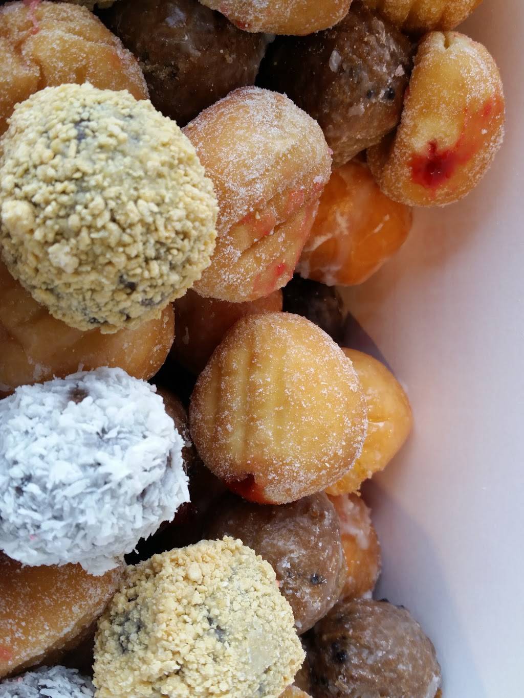 Dunkin | bakery | 35 Bridge St, Gardiner, ME 04345, USA | 2075829479 OR +1 207-582-9479