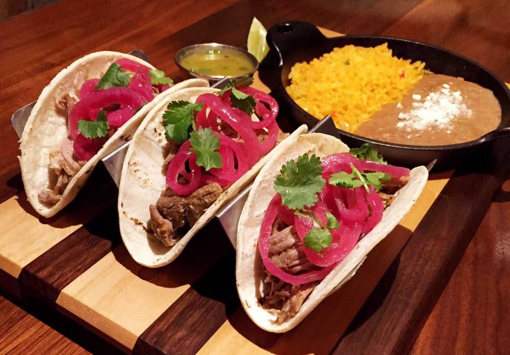 Moctezumas Mexican Restaurant & Catering | restaurant | 4628 Point Fosdick Dr, Gig Harbor, WA 98335, USA | 2538518464 OR +1 253-851-8464